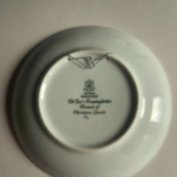 B&G Copenhagen 1969 Christmas Plate, made in Denmark 7" Blue and White wall deco - Picture 4 of 5